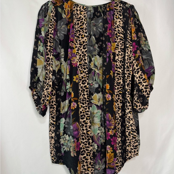 Johnny Was Jade 100% Silk Blouse - Size M - Like New - Picture 2 of 12